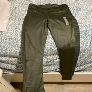 Forever 21 green leggings